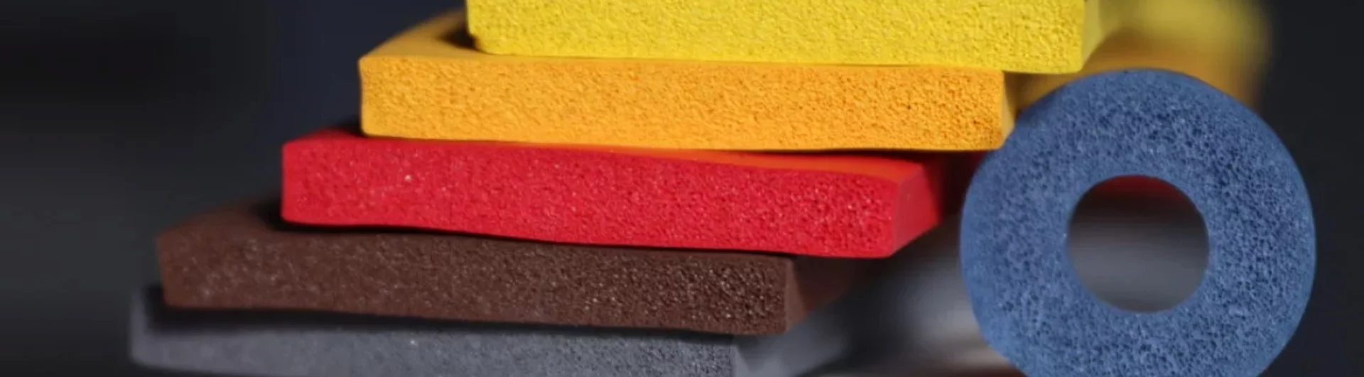 Non-black colored sponge